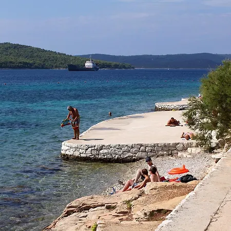 With Swimming Pool Milna, Brac - 24929 Milna (Brac)